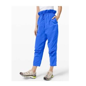 Lululemon | Break The Mold Crop | 6 | Wild Bluebell